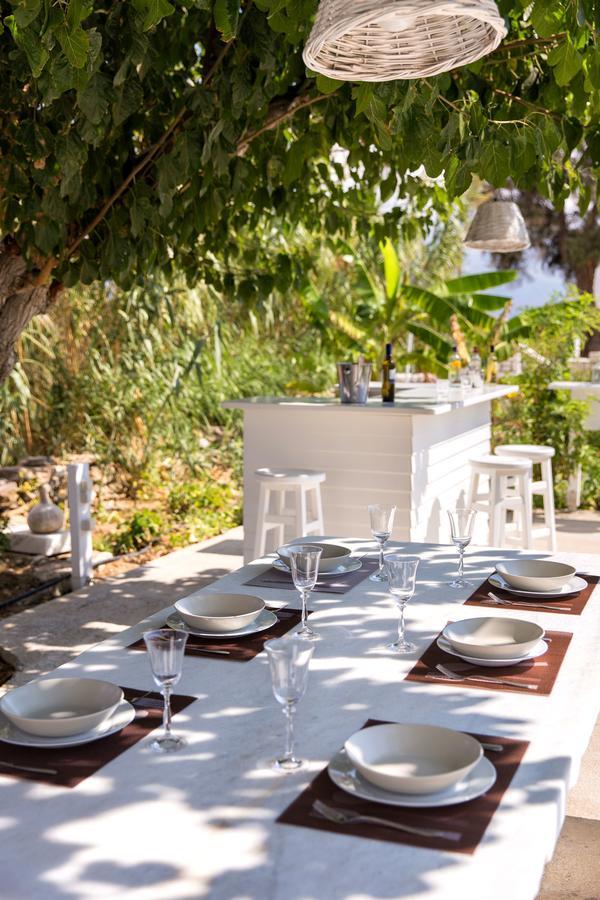 Villa San Dimitrio House On The Beach 로갈라스 외부 사진
